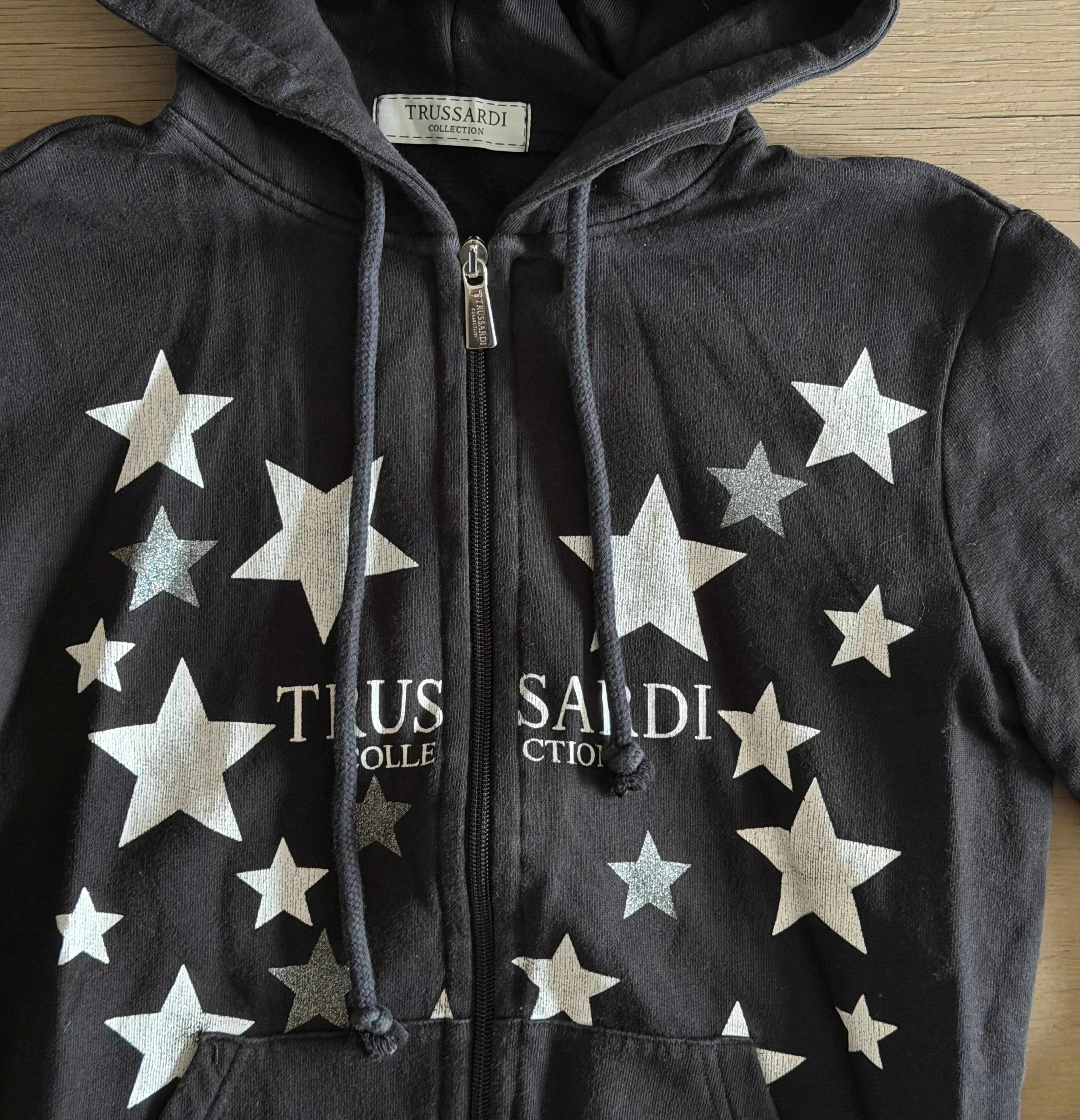 Black star hoodie