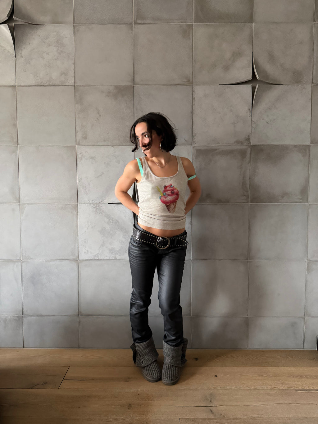 100% cashmere tank top