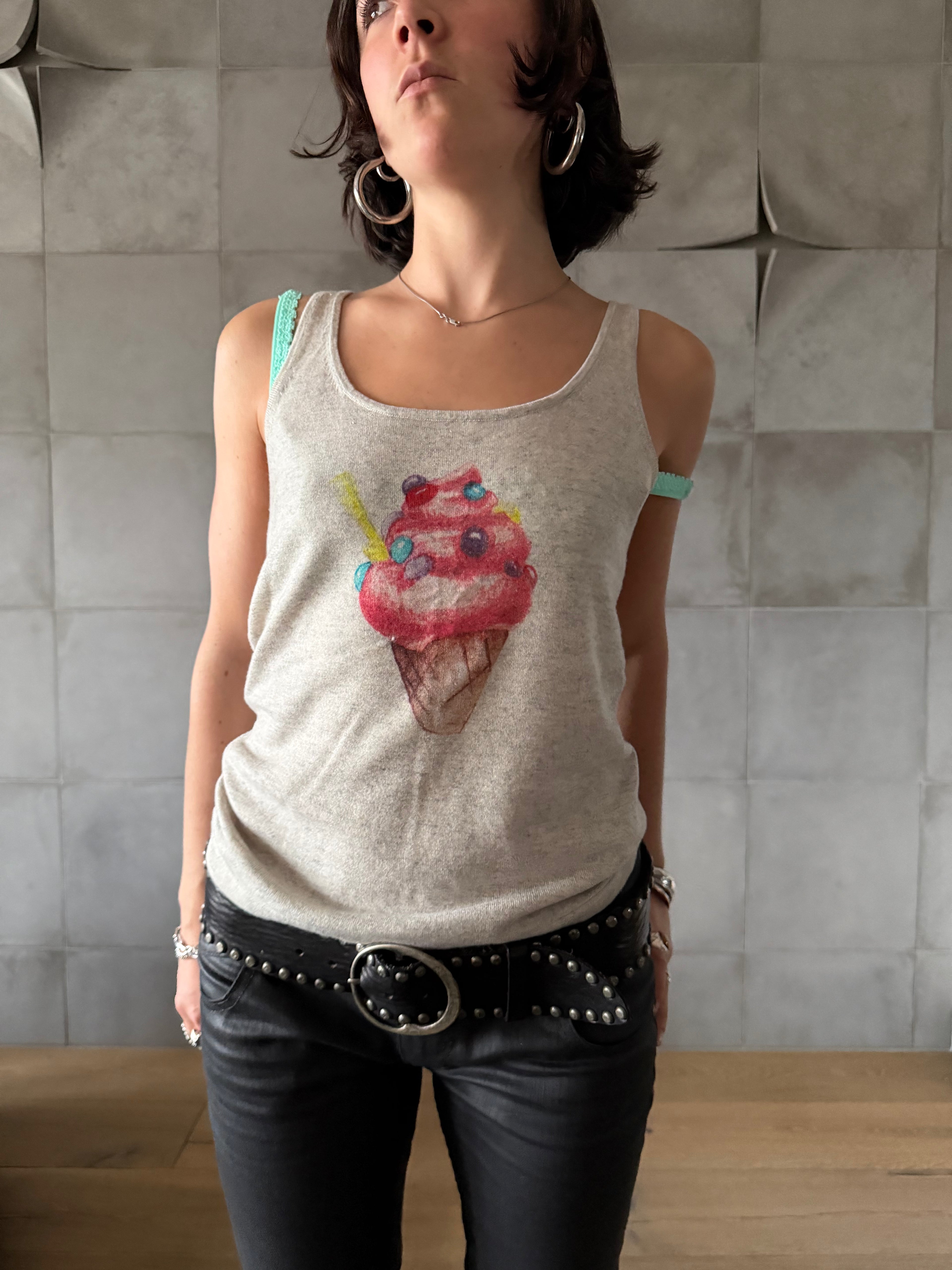 100% cashmere tank top