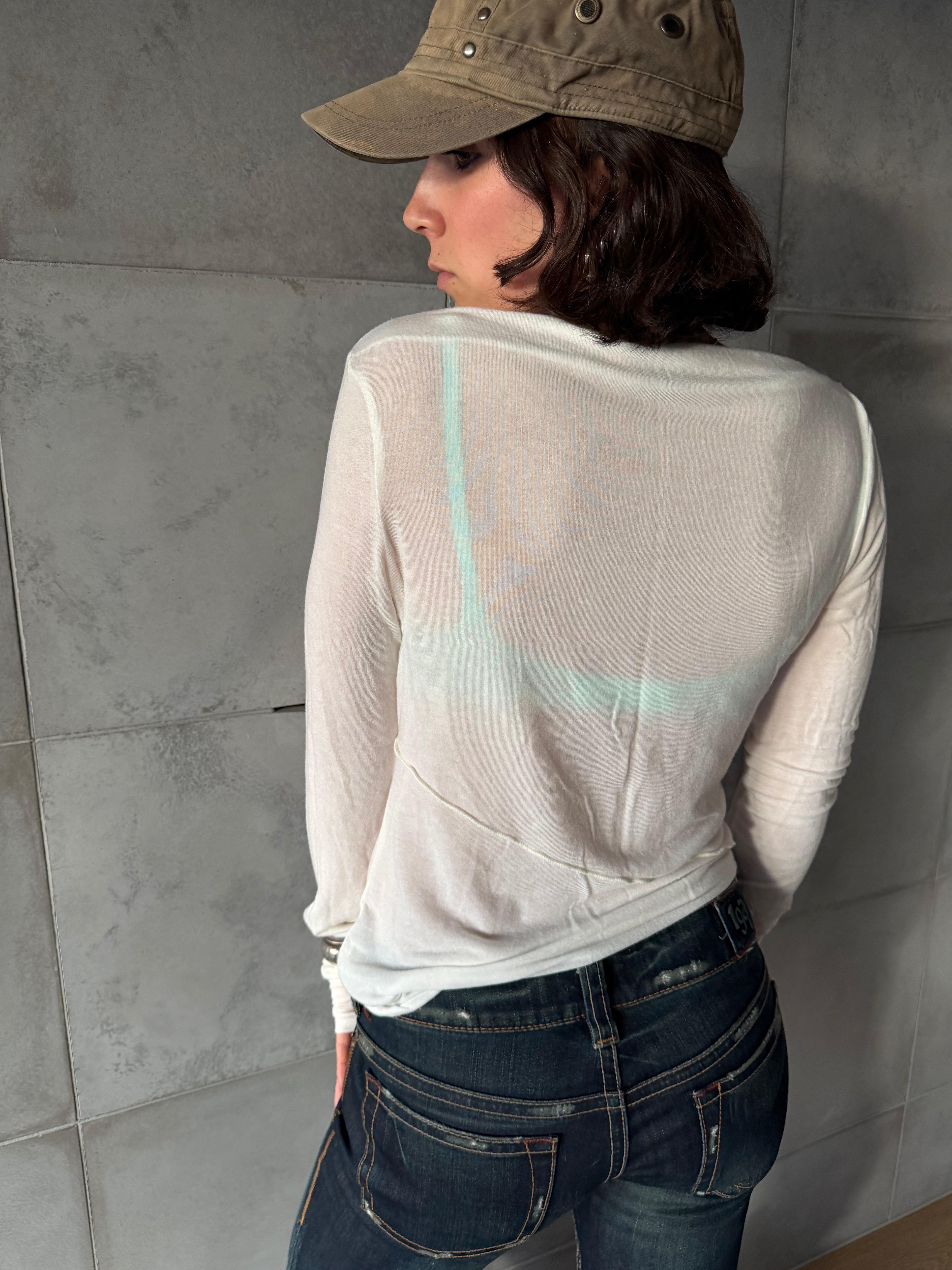 Geel thin cream slouchy top